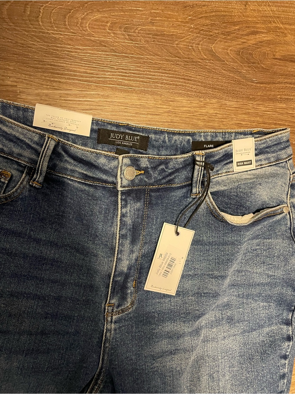 NWT Judy Blue Freedom Ring Flare Jeans - American Flag Patriotic - Picture 6 of 6